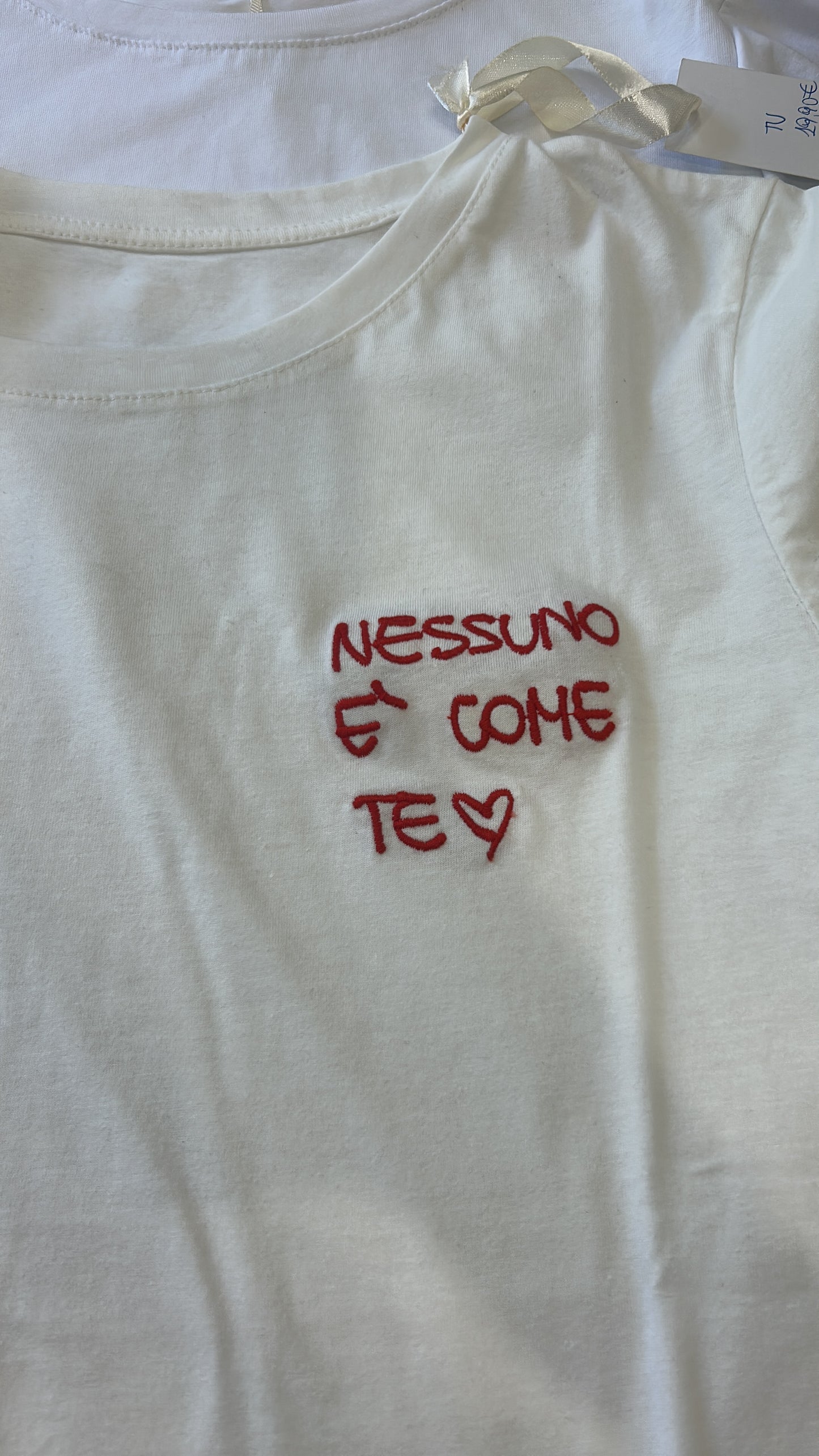 T-shirt ricamate